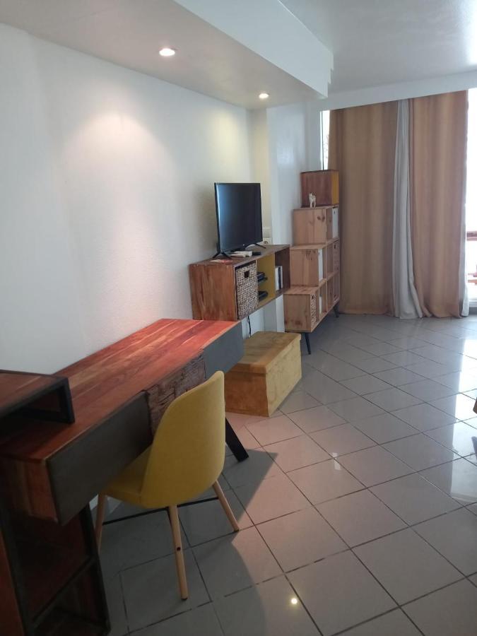 Grand Studio De 41 M², Vue Mer Et Jardin Tropical. 哥西尔 外观 照片